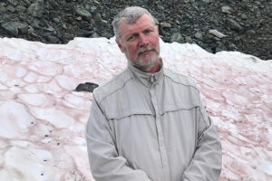 Sergey Zavyalov’s ‘Four Good News Stories’