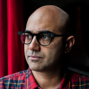 Ayad Akhtar headshot